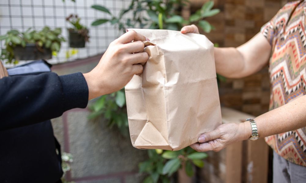 takeaway brown bag 101325 zposblog